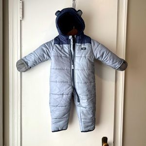 Osh kosh snow suit like new 12 months